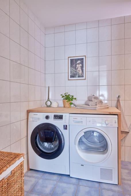 Ferienwohnung Mona - Idyllisches Oertchen Buchen  Exterior foto